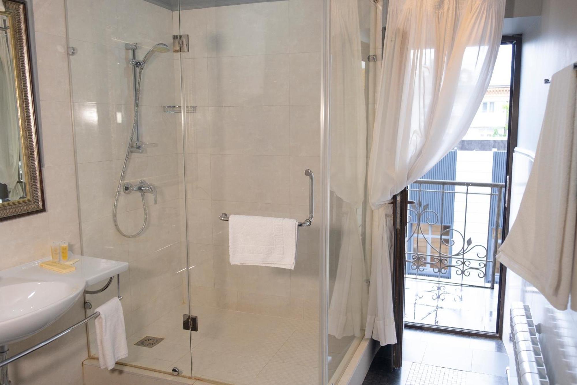 Plaza Hotel Kökşetaw Esterno foto